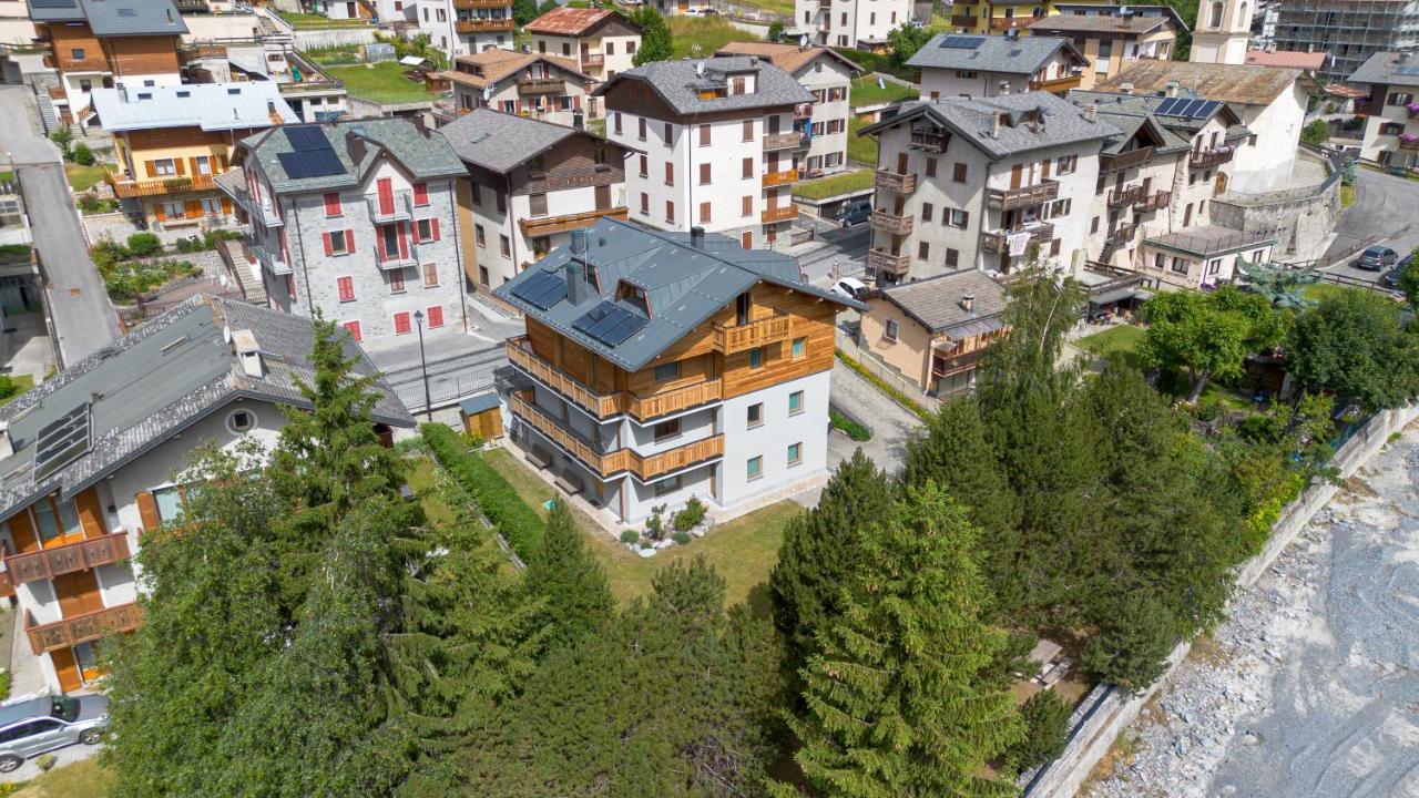 La Casa Di Armando Aparthotel Bormio Exterior foto