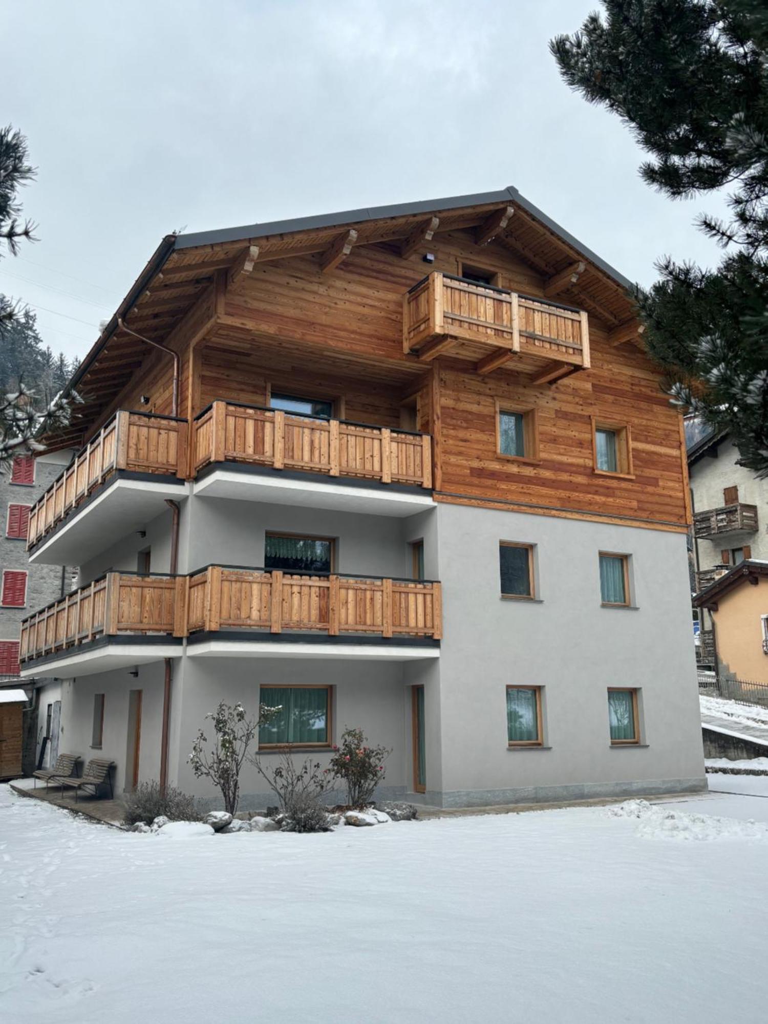 La Casa Di Armando Aparthotel Bormio Exterior foto