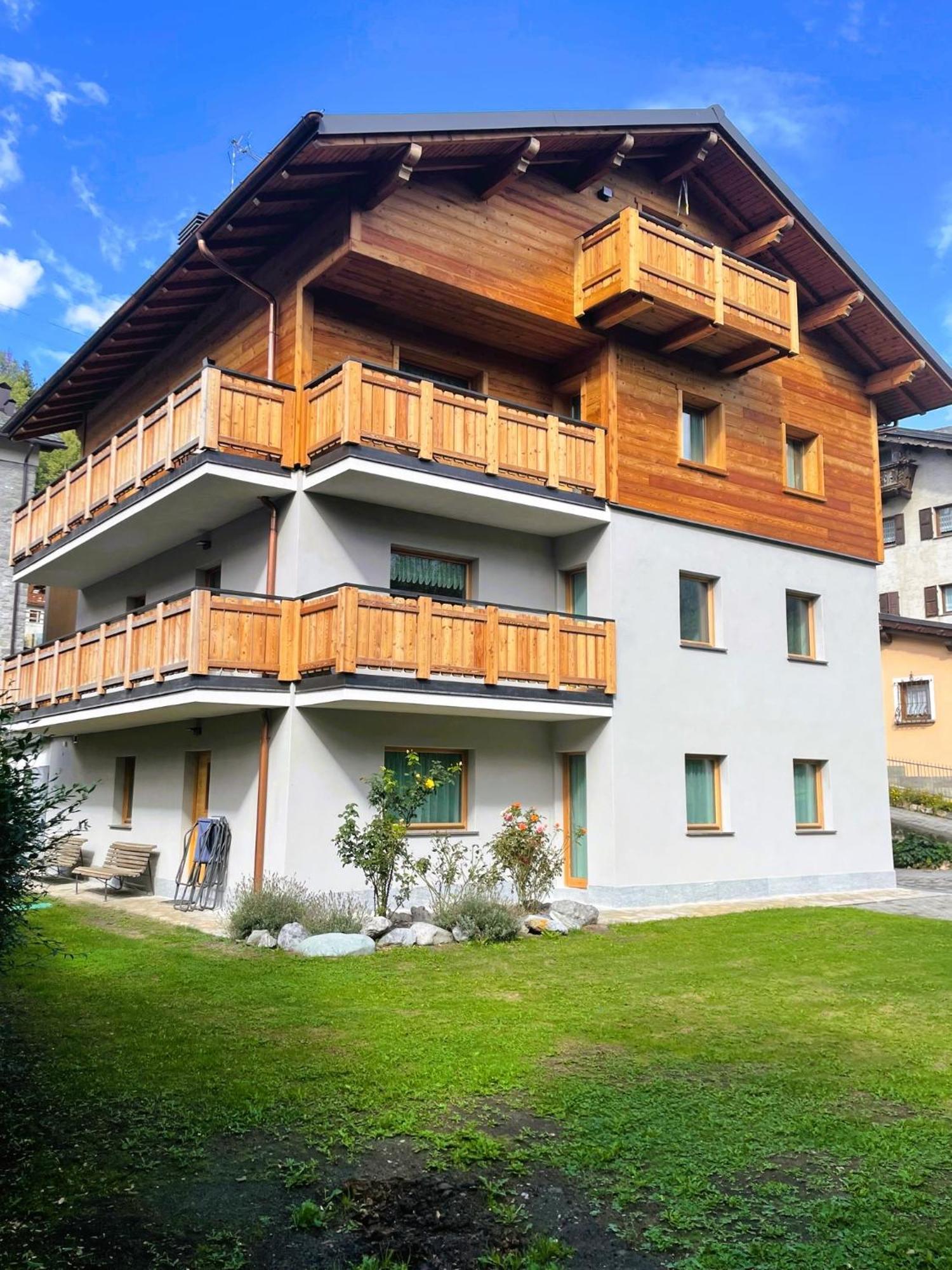 La Casa Di Armando Aparthotel Bormio Exterior foto